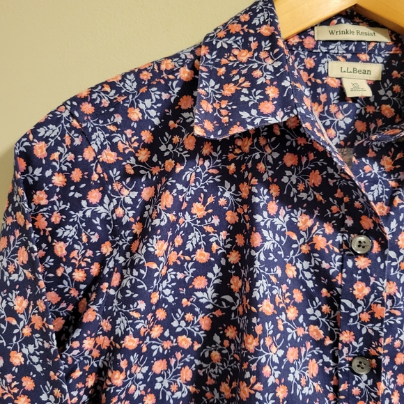 L.L. Bean Floral 3/4 Sleeve Button Down, XS - Picture 2 of 12